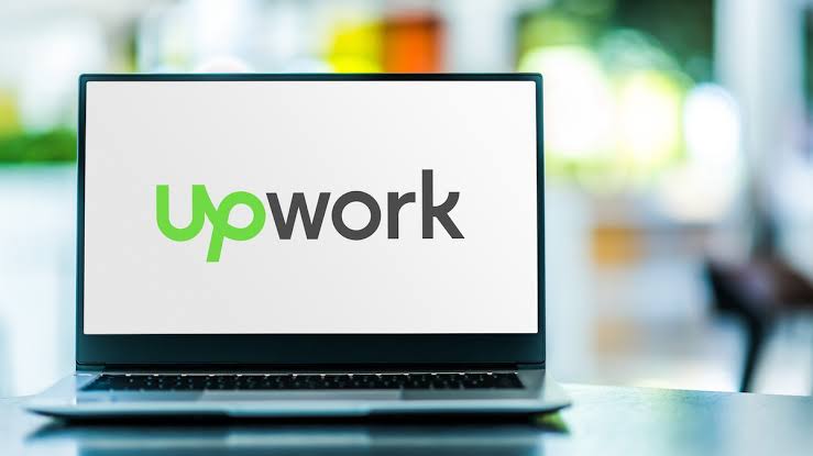 Upwork Review 2023: How To Make Money From It, Pros & Cons and Features